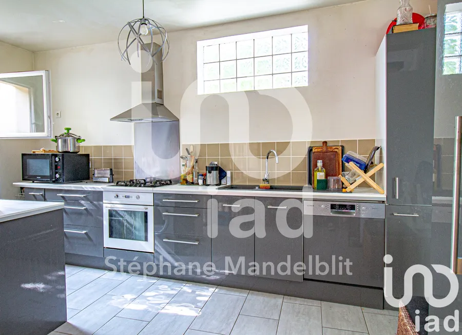 Immobilier à Saint-Maur-des-Fossés (94100) : 79 annonces immobilières - iad