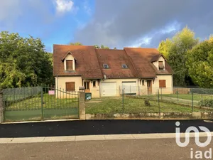 House at Beine (89800)