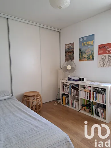 Apartment in Bordeaux (33200)