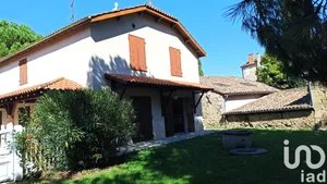 Maison de village à Gontaud-de-Nogaret (47400)