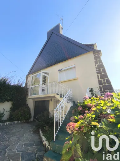 House in Carhaix-Plouguer (29270)