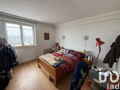 Apartment in Melun (77000)