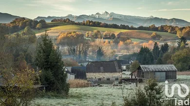 Maison de campagne à Oloron-Sainte-Marie (64400)