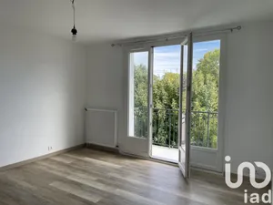 Appartement à Saint-Cyr-sur-Loire (37540)