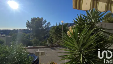Apartment in Toulon (83200)