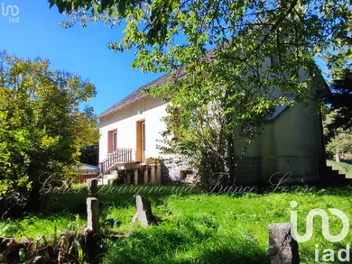 Maison à Peyre en Aubrac (48130)