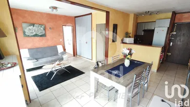 Apartment in Balaruc-les-Bains (34540)