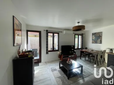 Apartment at Gournay-sur-Marne (93460)