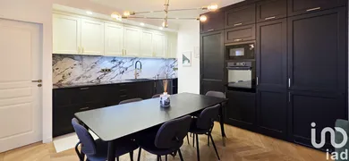 Apartment in Paris (75006)