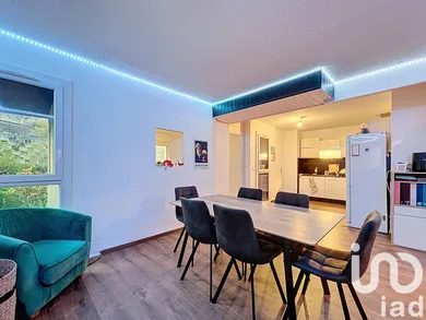 Apartment at Gap (05000)