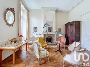 Apartment in Avaray (41500)