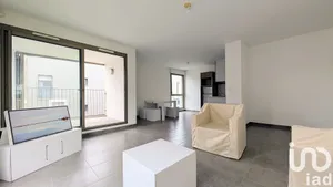 Appartement à Bordeaux (33300)