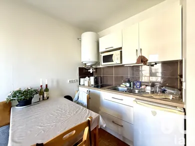 Studio à Paris (75011)