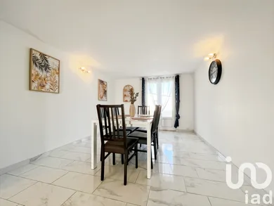 Maison à Champigny (89340)