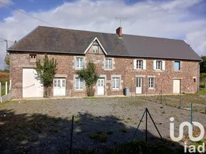 Longere in Saint-Denis-le-Gast (50450)