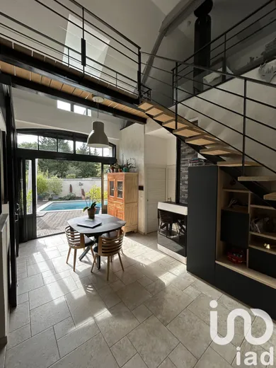 Demeure à Azay-sur-Cher (37270)