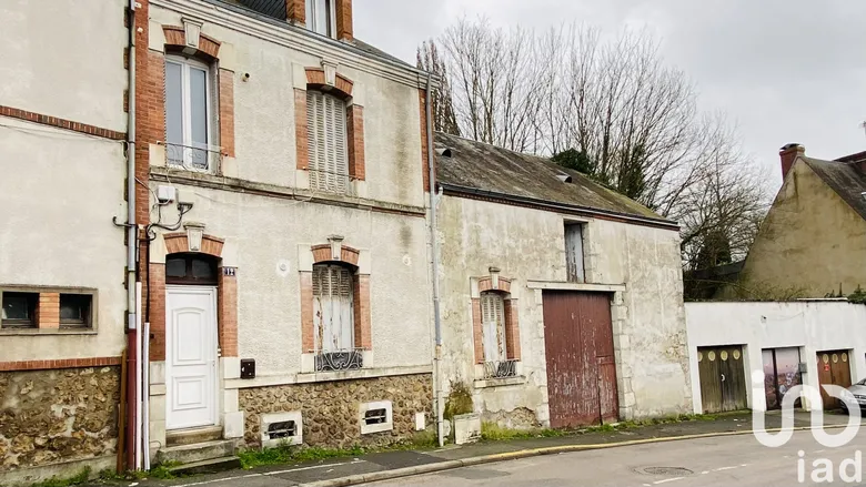Immeuble 108 m² · à Gien · 108 m² · 170 000 €