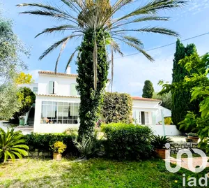 Maison traditionnelle à Sanary-sur-Mer (83110)