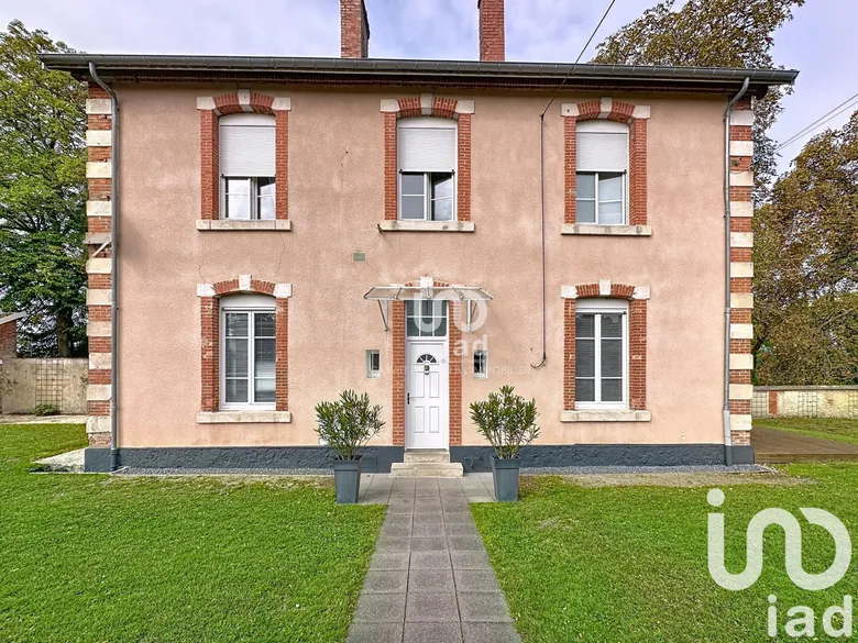 Maison 7 pièces 136 m² · à Sainte-Menehould · 136 m² · 205 000 €