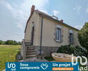 House at Mauron (56430)