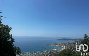 Maison à Menton (06500)