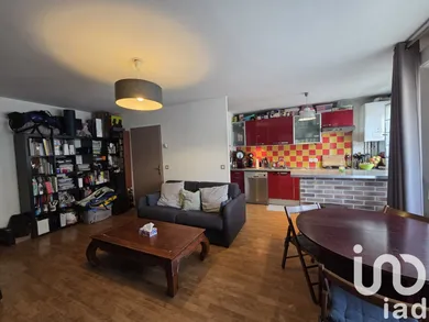 Apartment in Mantes-la-Ville (78711)