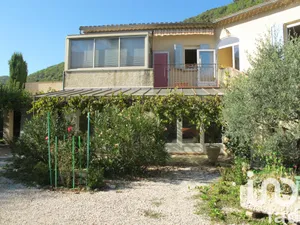 Maison à Savoillan (84390)