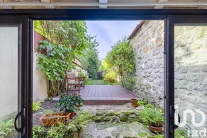 House at Éragny (95610)