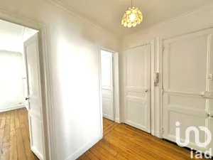 Apartment at Paris (75017)