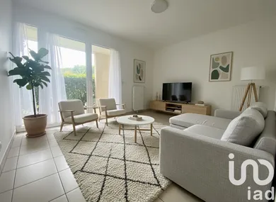 Appartement à Pringy (77310)