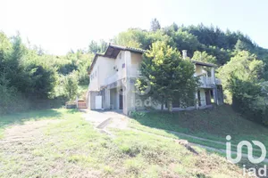House at Montagnol (12360)
