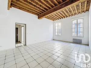 Appartement à Tarascon (13150)