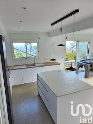 House at La Possession (97419)