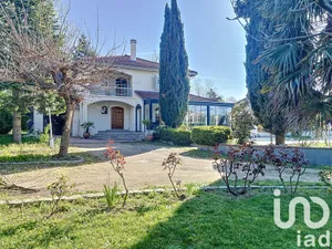 Traditional house at Montagny (69700)