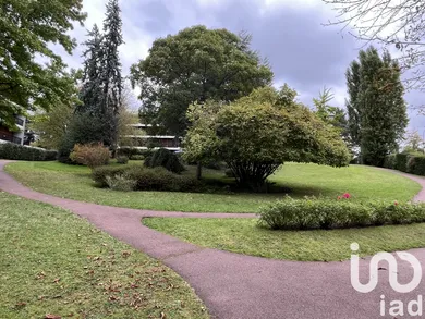 Apartment at Montmorency (95160)