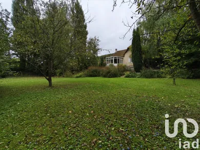 Maison à Notre-Dame-de-l'Isle (27940)