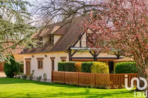 House at Gadencourt (27120)