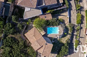 Maison d'architecte à Villeneuve-lès-Avignon (30400)