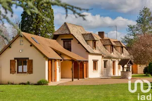 House at Gadencourt (27120)