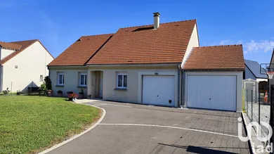 House at Cléry-Saint-André (45370)