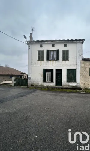 Maison à Beaulieu-sur-Sonnette (16450)