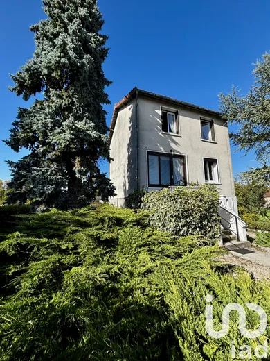 House at Bagneux (51260)