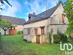 Maison de campagne à Neuvy-en-Dunois (28800)