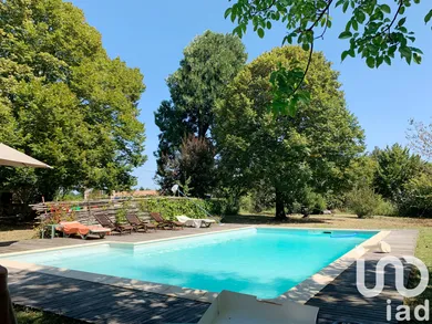 Maison traditionnelle à Lalinde (24150)