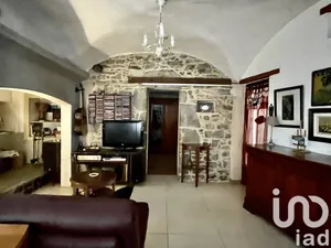 Maison de village à Saint-Brès (30500)