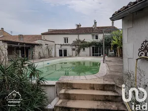 House at Saint-Georges-du-Bois (17700)