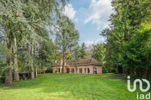 House at Brié-et-Angonnes (38320)
