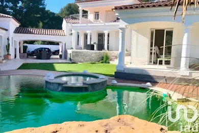 House at Saint-Cyr-sur-Mer (83270)