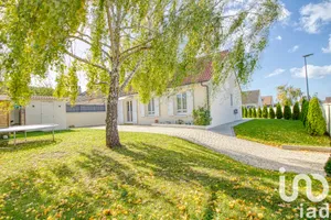 Maison à Aubergenville (78410)
