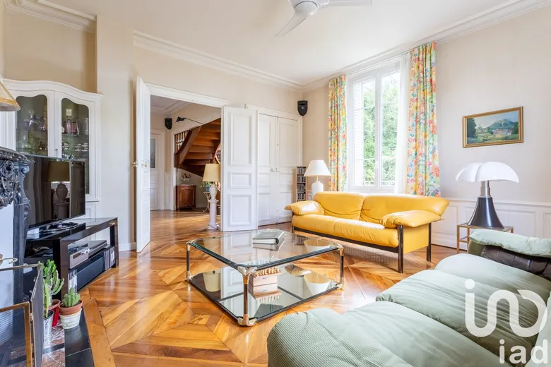 Appartement 5 pièces 166 m² · à Saint-Beauzire · 166 m² · 294 900 €